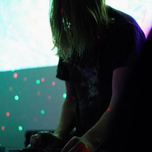 Daniel Menche